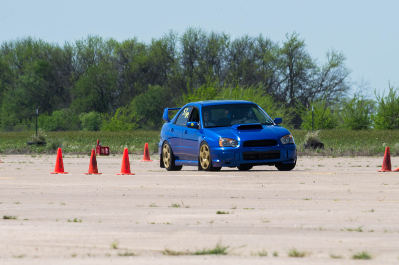 Illustration for article titled Huge Juicy Autocross Photodump